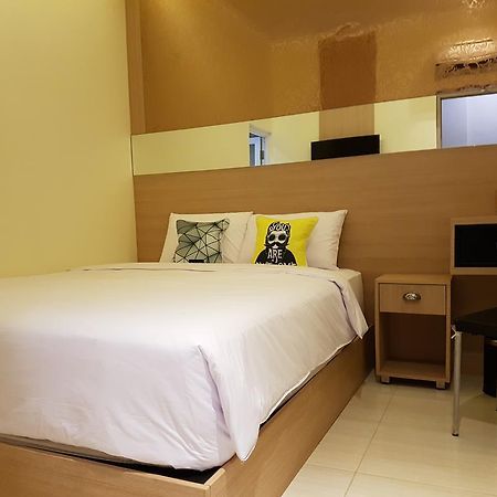 Bold Hotel Jakarta Extérieur photo