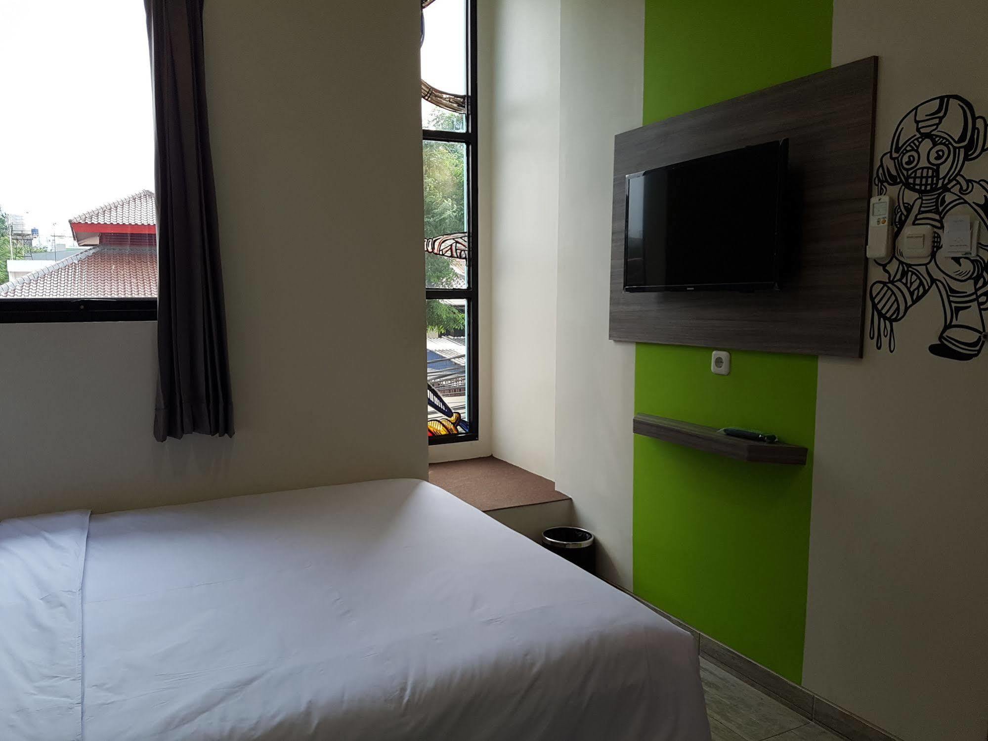 Bold Hotel Jakarta Extérieur photo