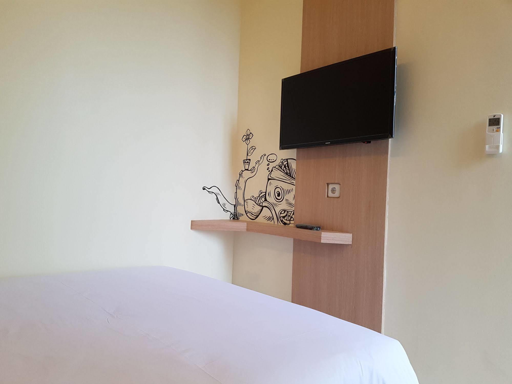 Bold Hotel Jakarta Extérieur photo